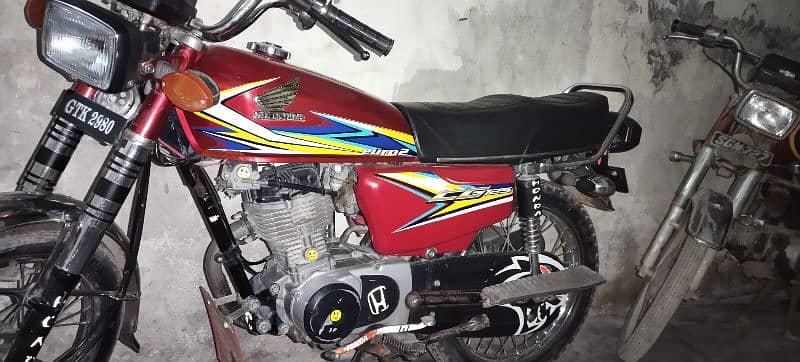 Honda Cd 125 lush condition 2