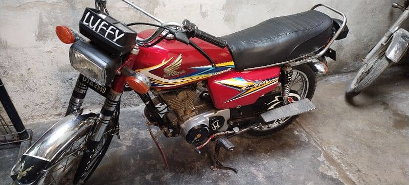 Honda Cd 125 lush condition 3