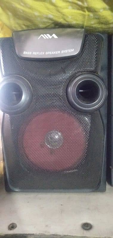 aiwa tabe and bass speaker 1