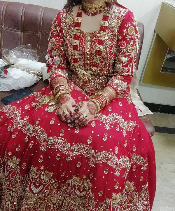 bridal lehnga 2