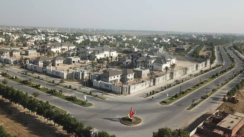 1 Kanal Plot in Bahria Town Prime Location - Sector C 3