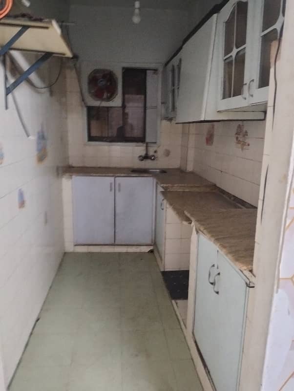 Gulshan Iqbal block 2 Abid Apartment 3 Bed DD 4