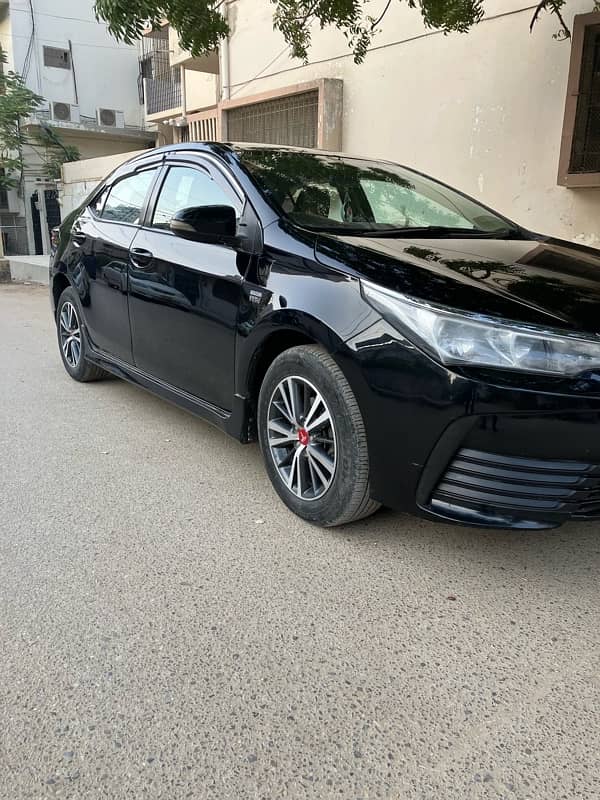 Toyota Corolla Altis 2019 5