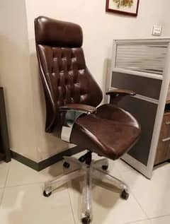 Executive Chair / Office Chiar/ Chair