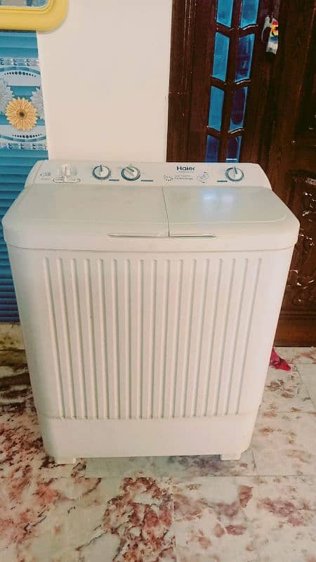 HAIER SEMI AUTOMATIC WASHING MACHINE FOR SALE 1