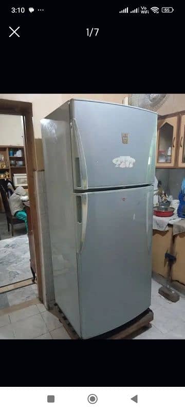 Dawalance full size fridge for sale 1