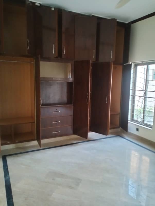 16 MARLA UPPER PORTION (NFC) Is For Rent 3