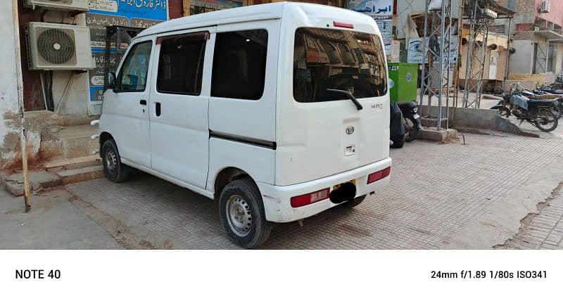 Daihatsu Hijet 2012 2