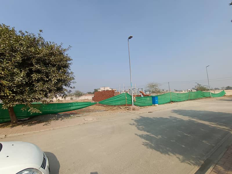 8 Marla 60 Feet Road Plot For Sale In Bahria Orchard Phase 3 0