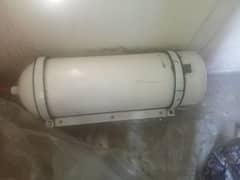 CNG cylinder and kit