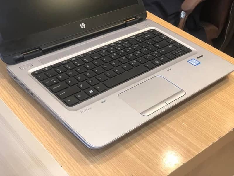 Dell and Hp Laptop 9