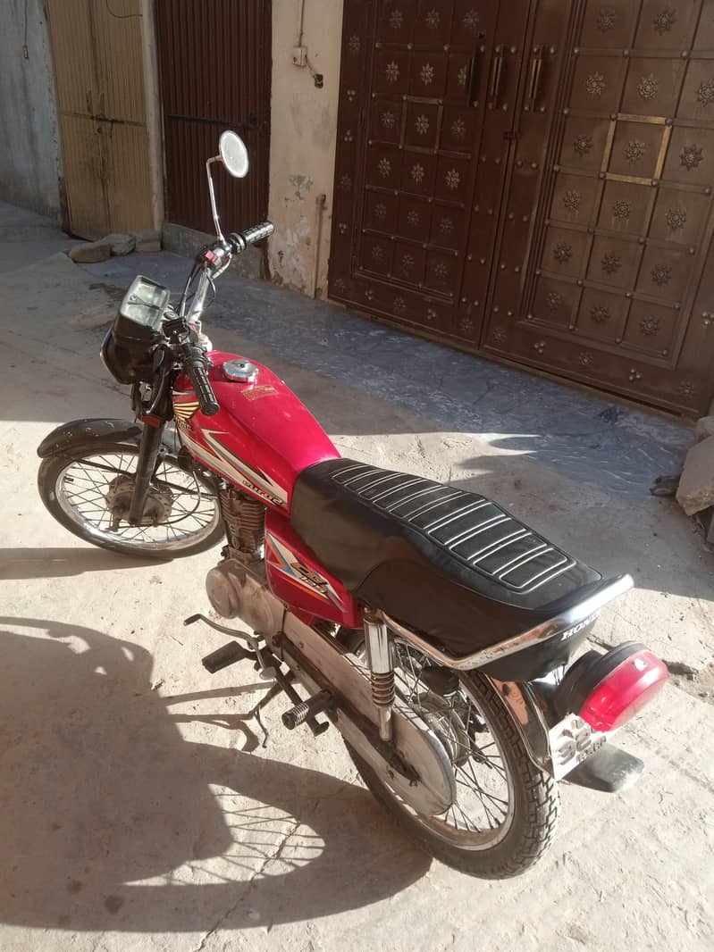 Honda CG 125 2016 8