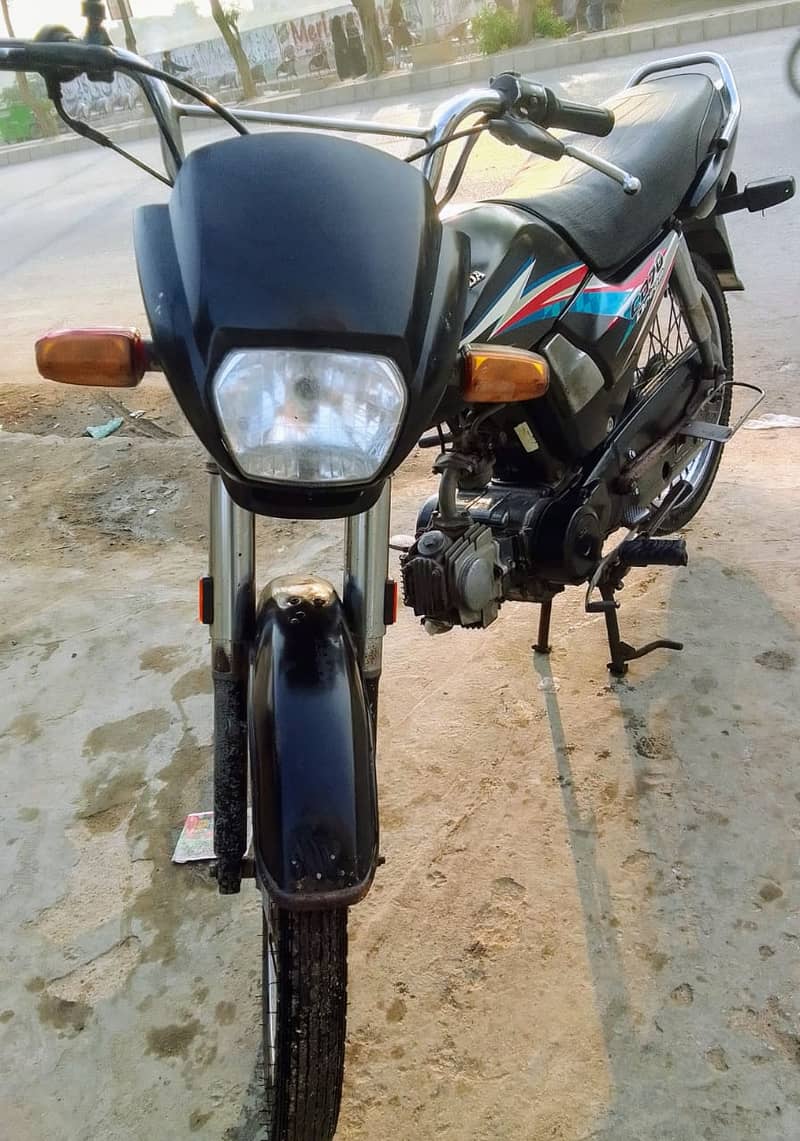 Honda CD 70 Dream 2017 0