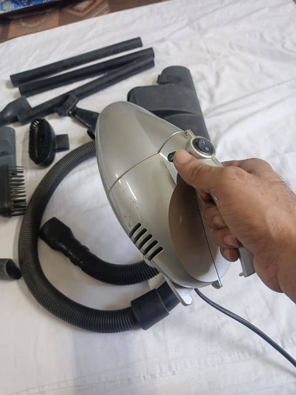 vacuum cleaner portable 0