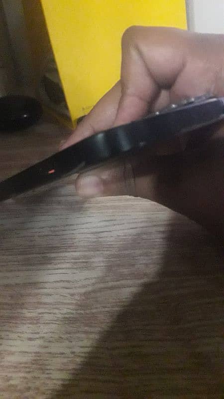 URGENT SALE IPHONE 13 3