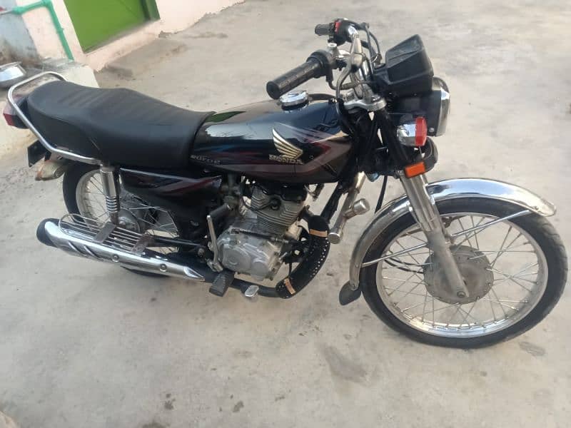 good condition Honda 125 1