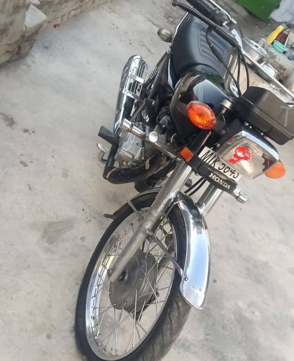 good condition Honda 125 2