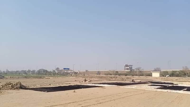 2.5 Kanal Plot front 135ft Near new defence road and ferozpur road kahna nau Lahore 11