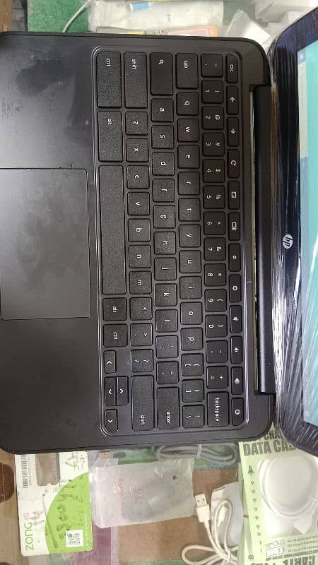 HP Chrome Book Laptop 1