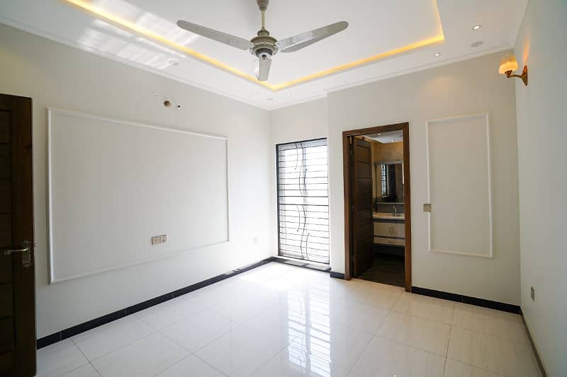 10Marla Upper Portion Available For Rent in Ghaznavi Block Bahria Town Lahore 12