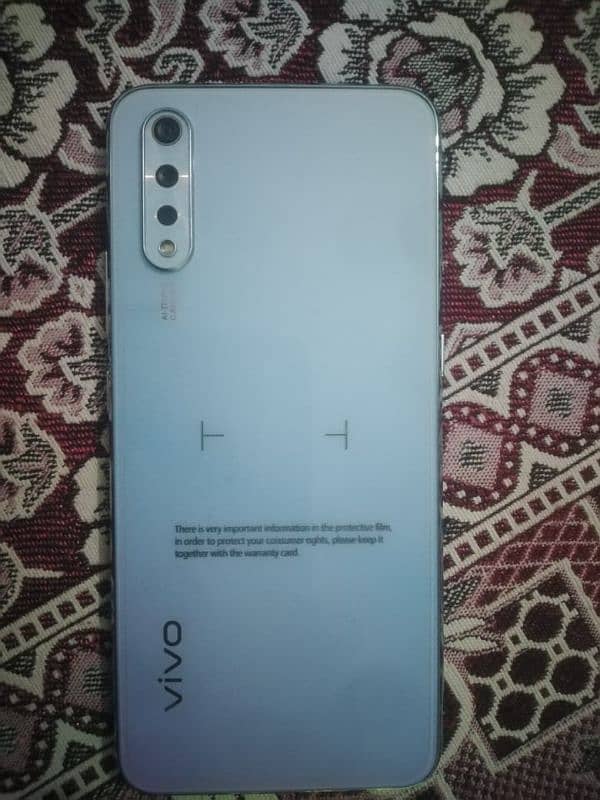 Vivo S1 8/256 msg and cal no olx chat 3