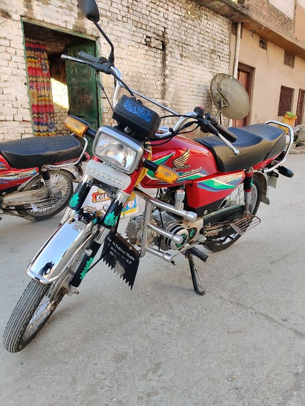 Honda CD70 2017 Model 5