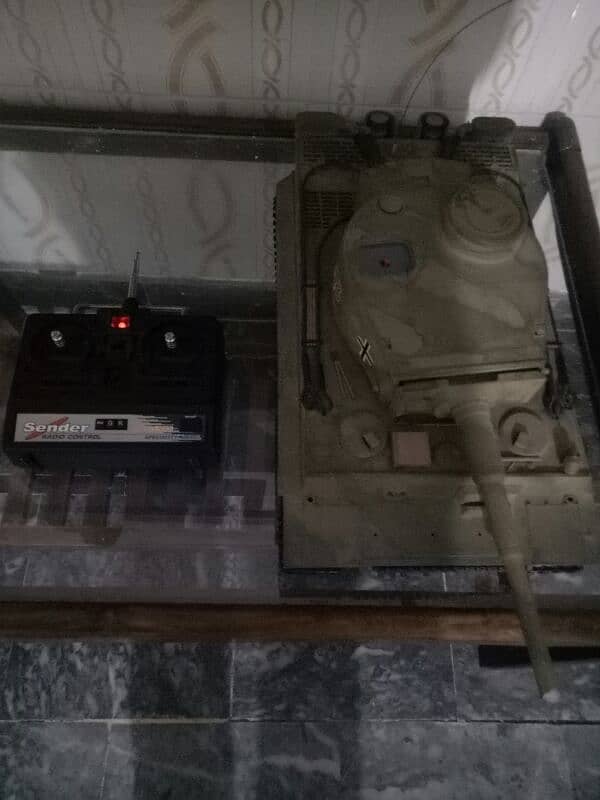 i sell my tank condition 10/9 3