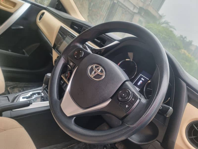 Toyota Corolla Altis cruisetronic 2018, like new car 11