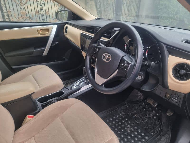 Toyota Corolla Altis cruisetronic 2018, like new car 12