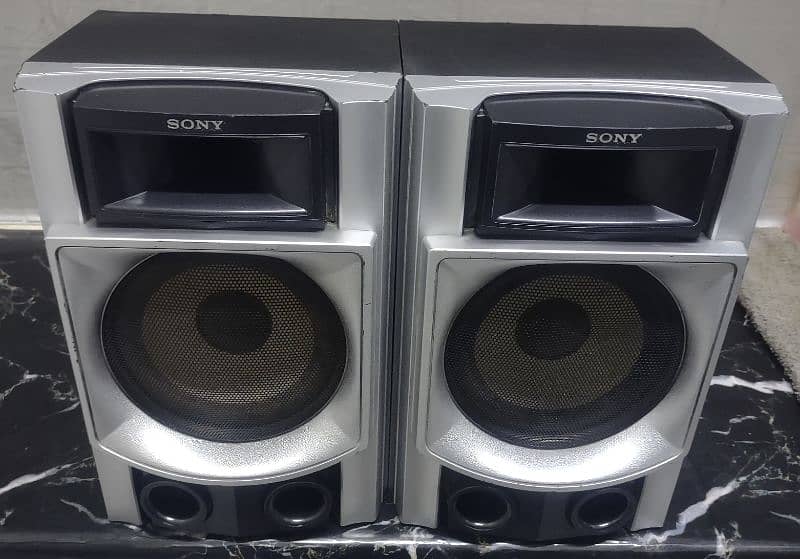 Sony Powerfull speaker 1