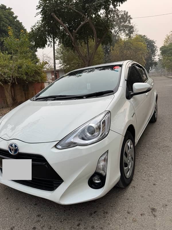 Toyota Aqua 2015 - 2019 Import 2