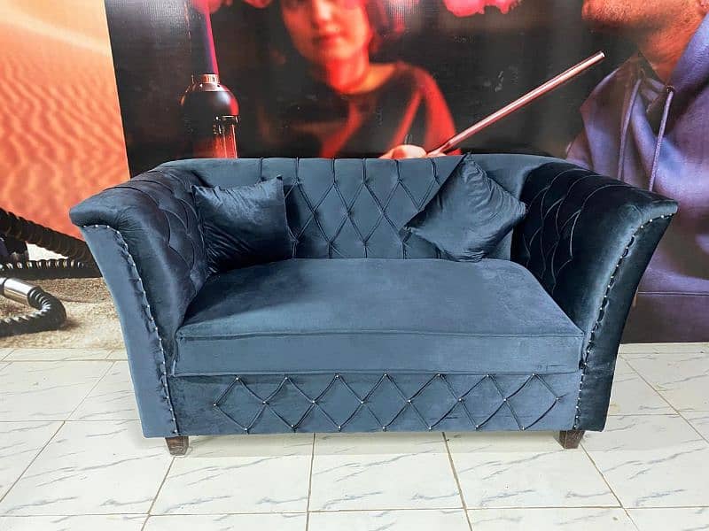 BRAND NEW SOFA 0