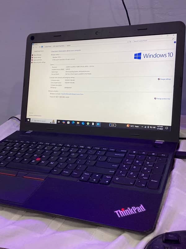 lenovo thinkpad gaming laptop core i5 5th gen 8/512 2Gb graphic card 2