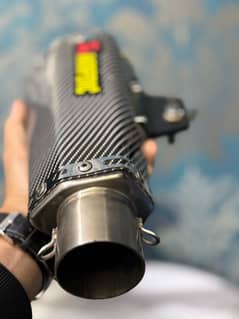 akrapovic