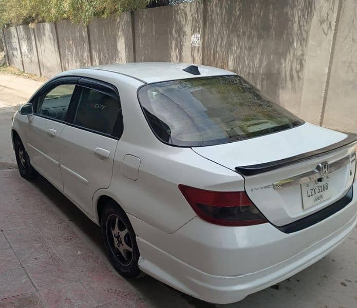 Honda City IDSI 2005 Urgent sale ( WhatsApp 03275691307) 2