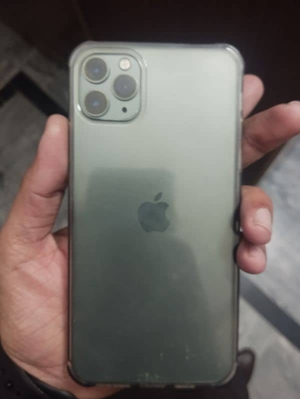 iphone 11 pro max water pack 0