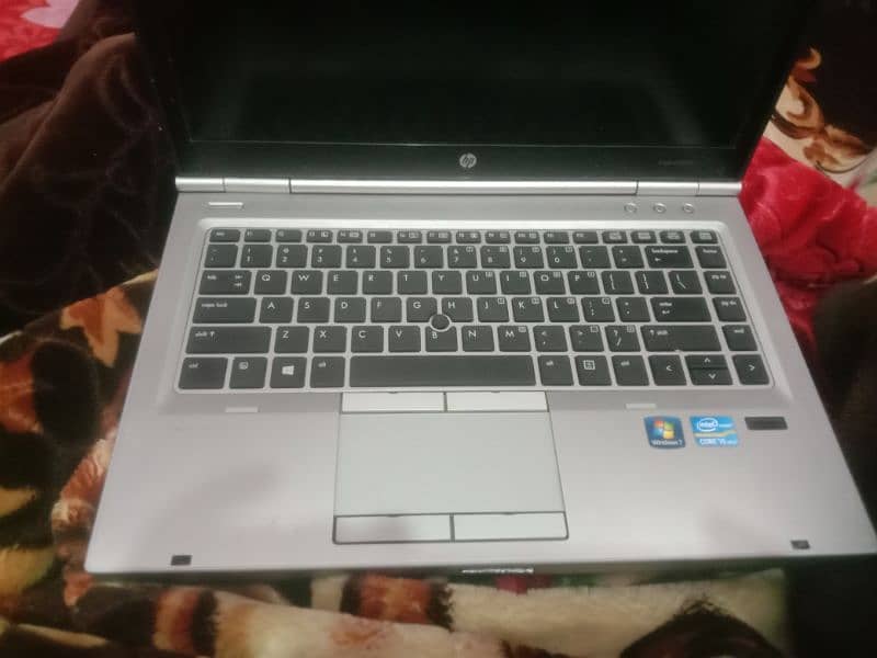 hp 8470p 4/512gb 2