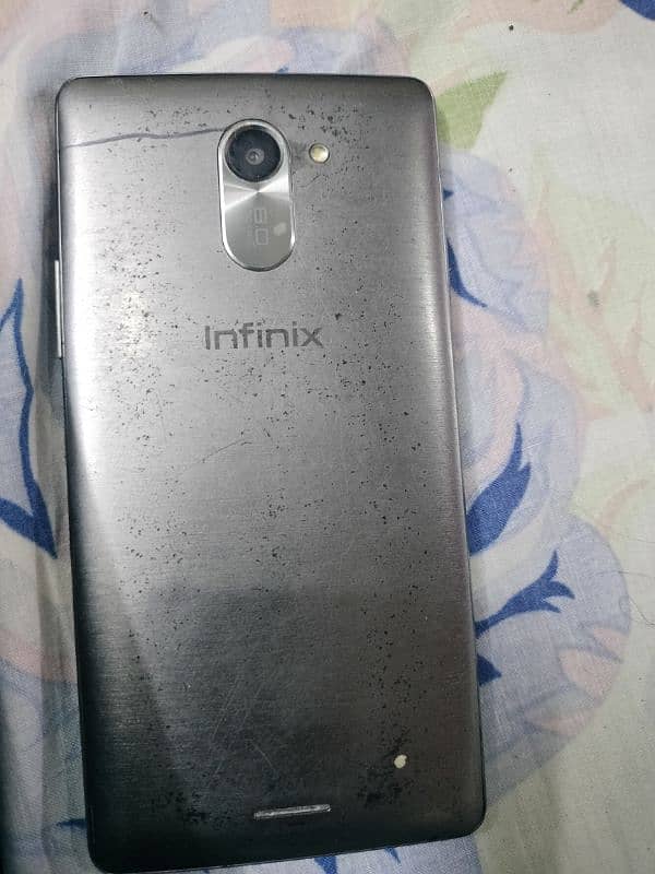 Infinix hot 4 in working condition for sale 2