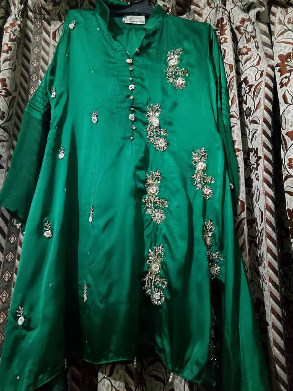 Elegant emerald green color 2 peice suit(shirt & garara) 0