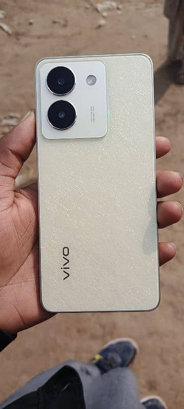 vivo y36 4