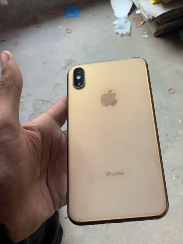 iPhone XsMax Non pTa 64 Gb 2