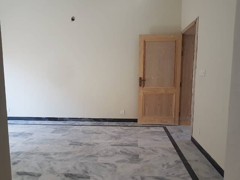 12 Bed 4 Story House For Rent On 1 Kanal 20