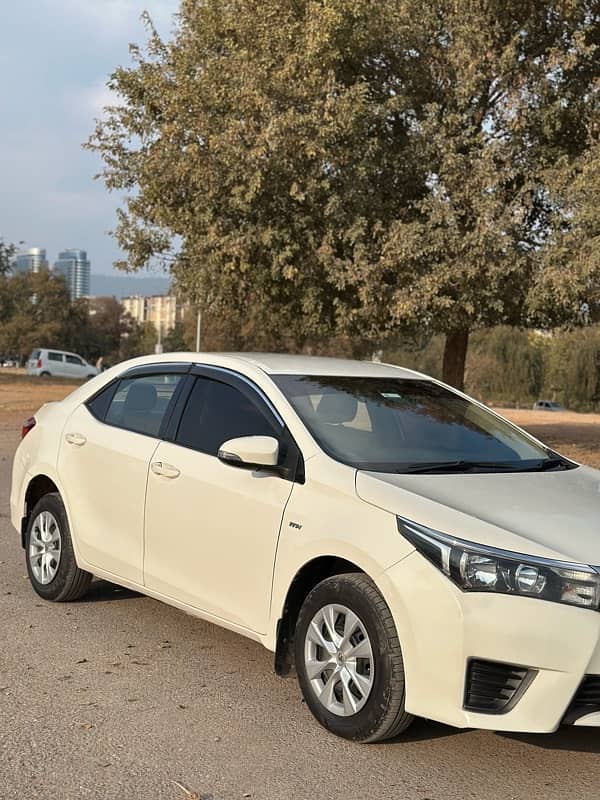 Toyota Corolla XLI 2015 4