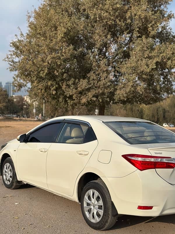 Toyota Corolla XLI 2015 5