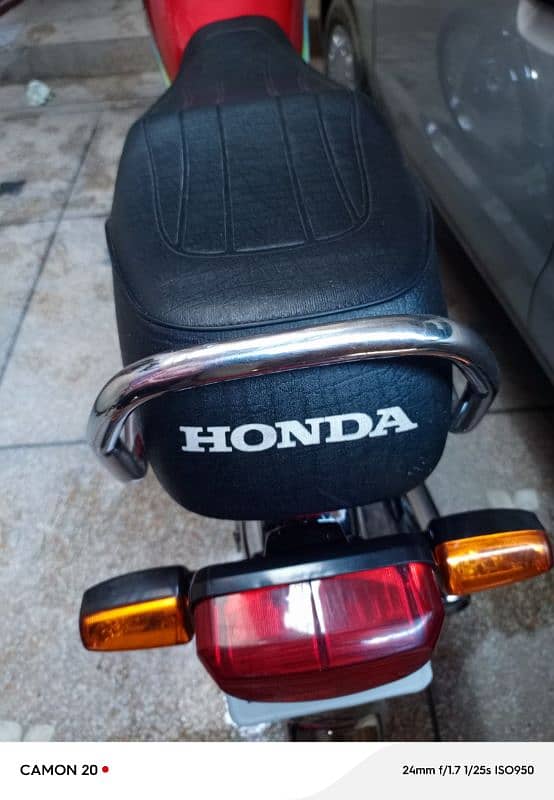 Honda CD 70 5