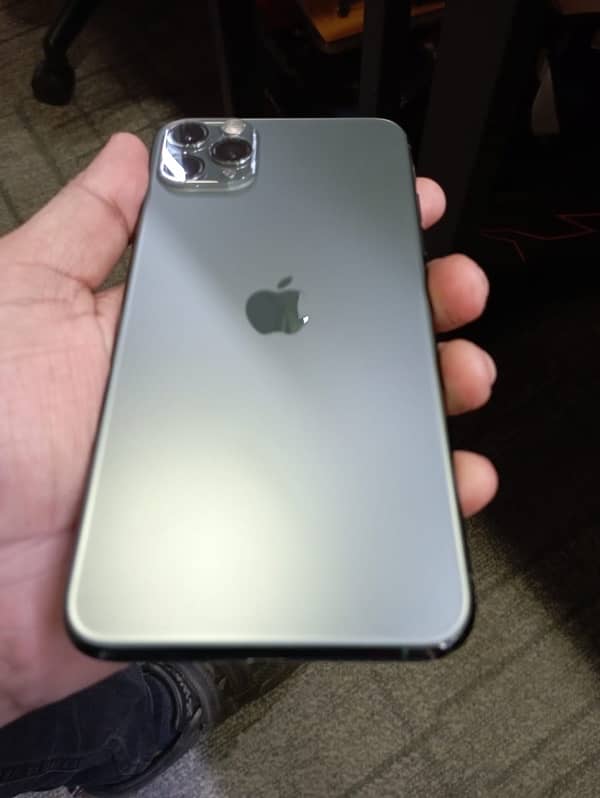 IPhone 11 Pro Max 256 GB physical Sim approved 1