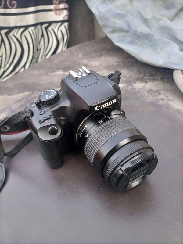 Canon 1000d . 35. mm 80. mm  lens 1