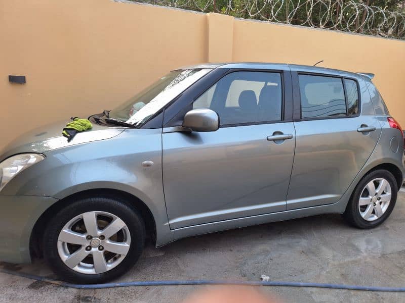 Suzuki Swift 2012 5