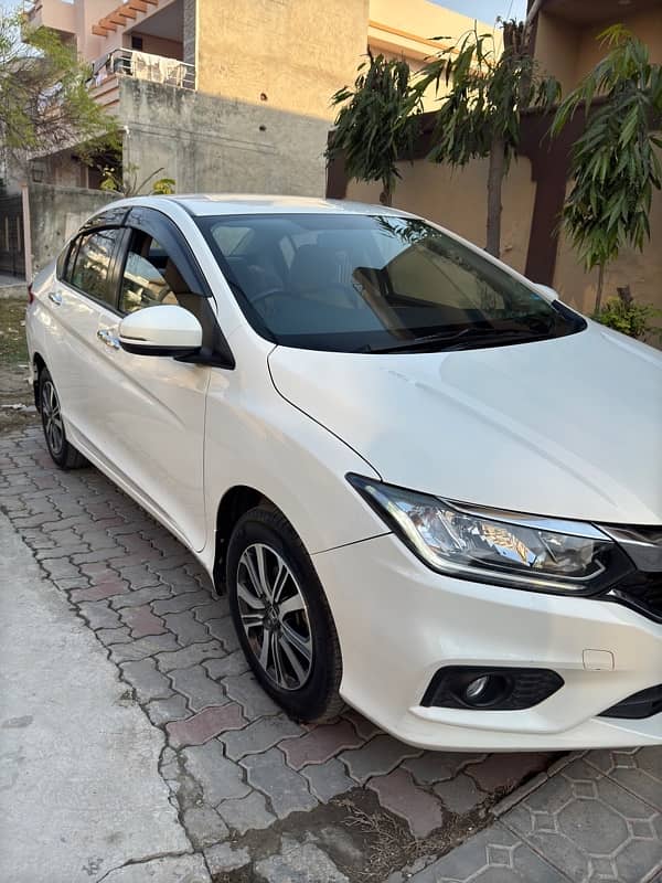 B2B Honda City Aspire Full Option 2