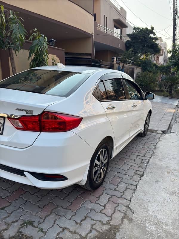 B2B Honda City Aspire Full Option 3